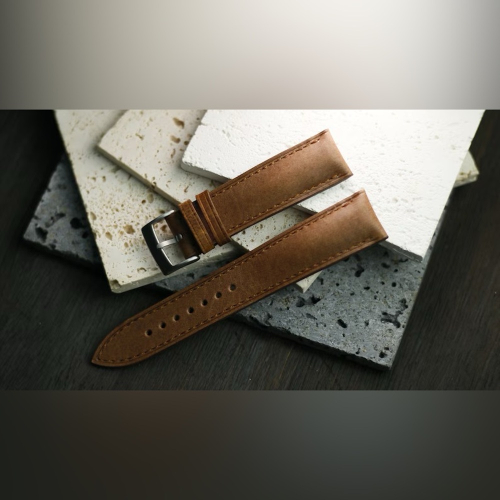 Tuns Leather Handmade Vegetable Tanned Leather Watch Strap in Chesnut NIB